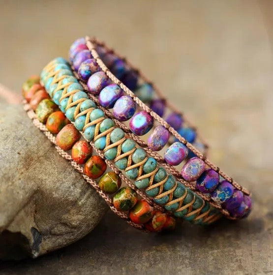 [[Hand braided natural stone wrap bracelet///Bracelet tressé à la main enroulant en pierre naturelle]]