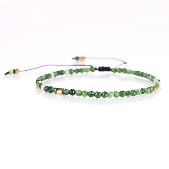 [[Assorted natural stone bracelets///Bracelets en pierres naturelles assortis]]