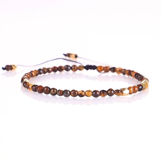 [[Assorted natural stone bracelets///Bracelets en pierres naturelles assortis]]