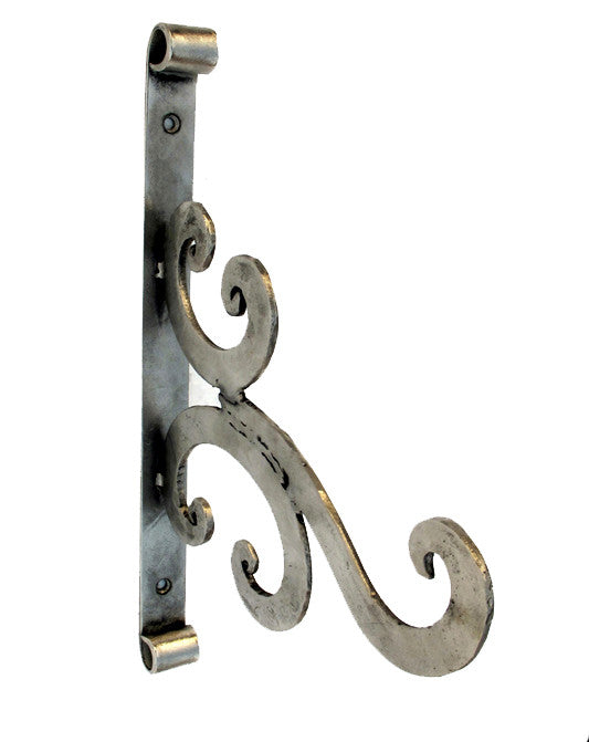 Metal Hanger//Crochet en Métal